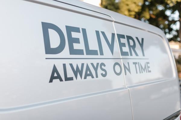 Miért döntő a gyors és megbízható szállítás a B2B ellátásban?
